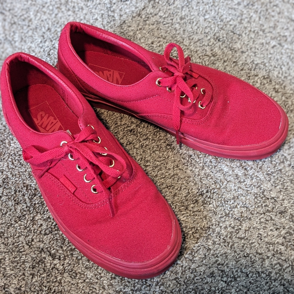 RED Vans, Mens 9, Lace up shoes